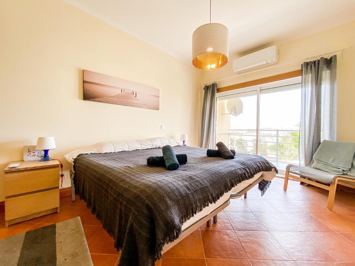 Sea View Apartment By Beach & Marina #1869 Lagos Luaran gambar