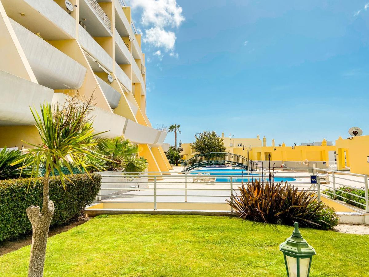 Sea View Apartment By Beach & Marina #1869 Lagos Luaran gambar