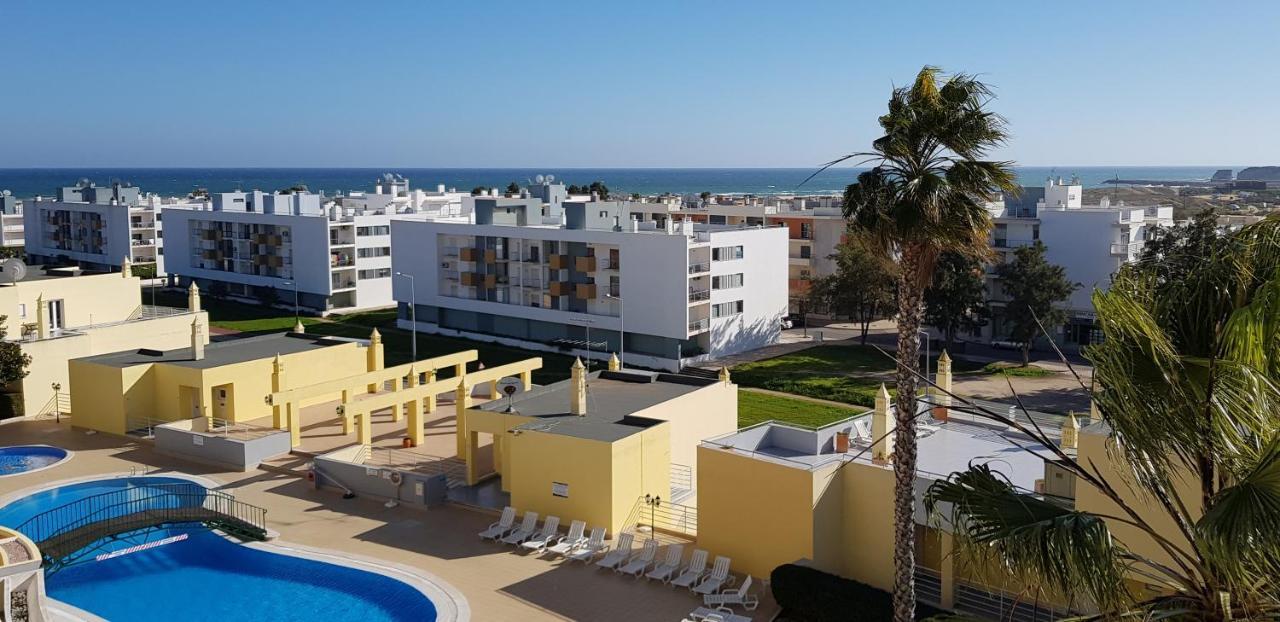 Sea View Apartment By Beach & Marina #1869 Lagos Luaran gambar